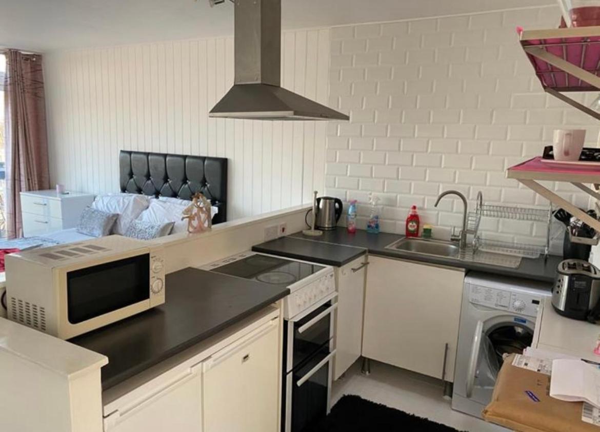 Апартаменты Amazing Studio Flat Лондон Экстерьер фото